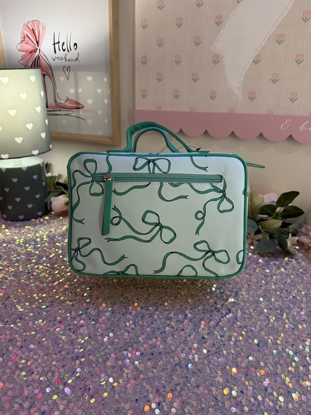 NWT Tender Love + Care Toiletry Weekender Bag in “Green Bows” Pattern